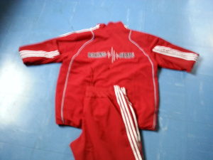 Adidas 40 euros (taille L et XL junior)